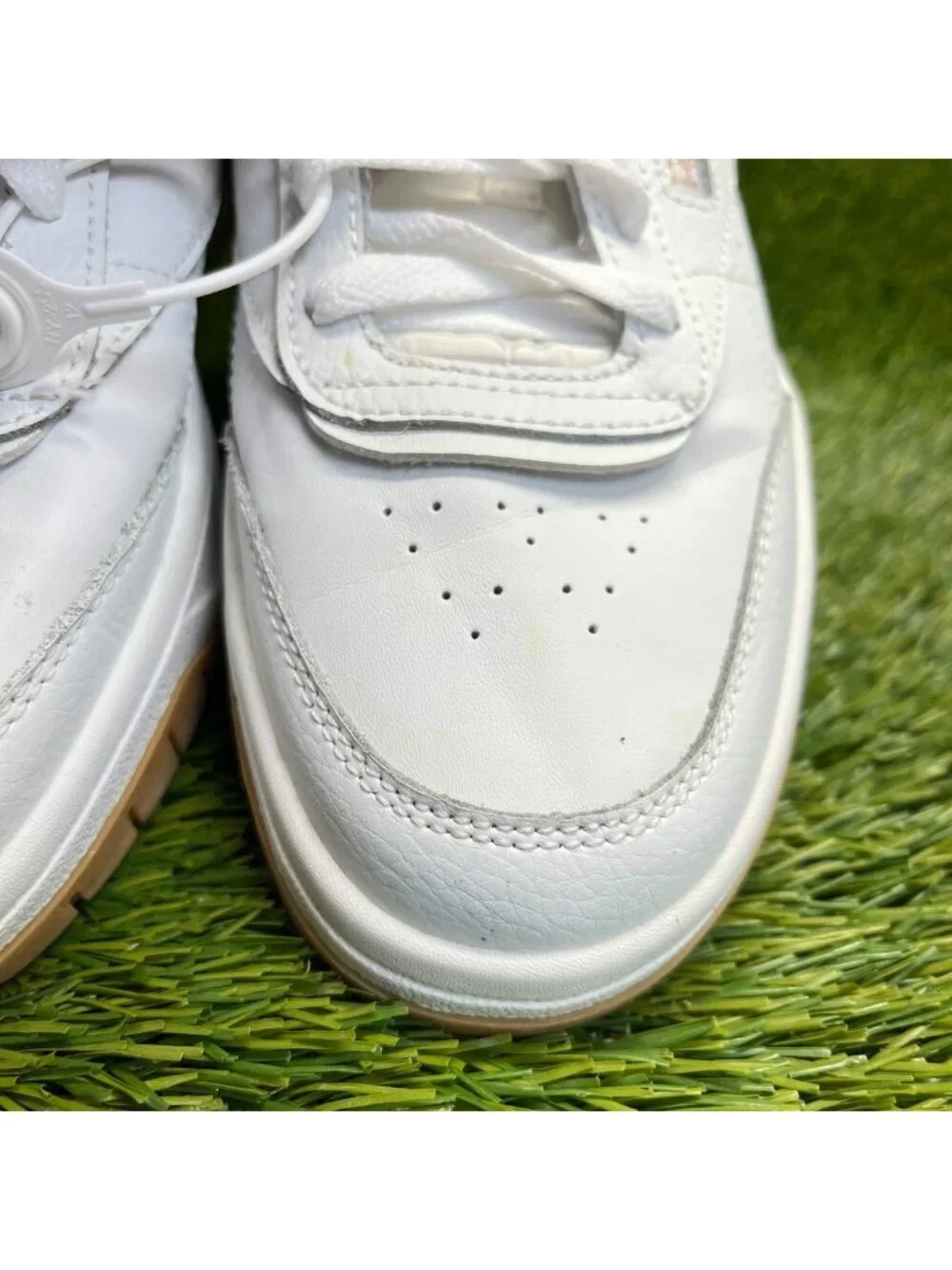 Reebok Club C Double Geo Womens Size 7 White Athletic Lifestyle Shoes Sneakers